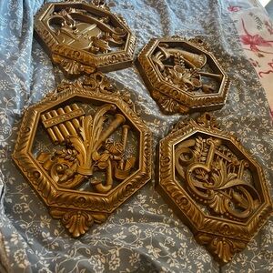 Vintage Gold Wall Art Set